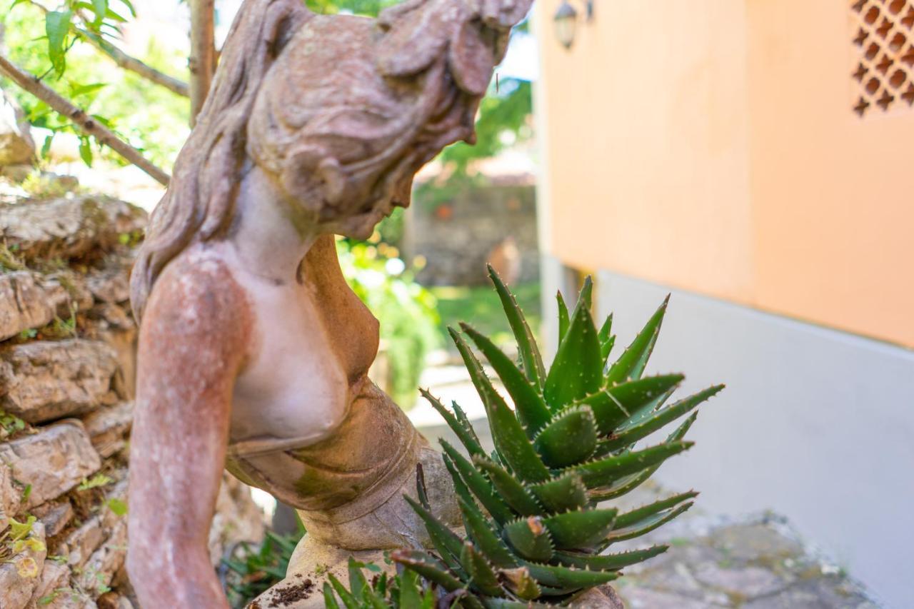 Casa Ermelinda Villa มัสซาลูเบรนเซ ภายนอก รูปภาพ