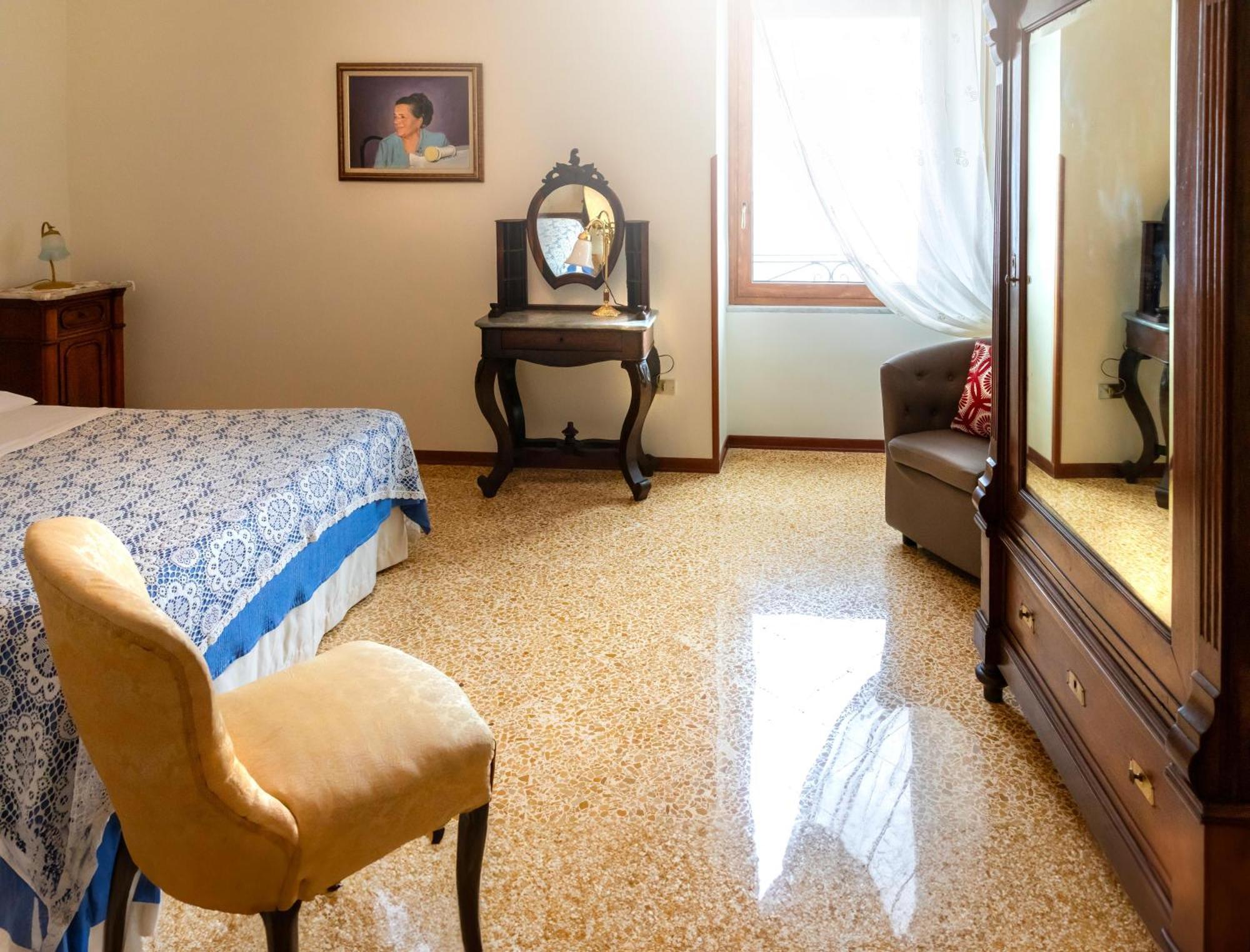 Casa Ermelinda Villa มัสซาลูเบรนเซ ภายนอก รูปภาพ